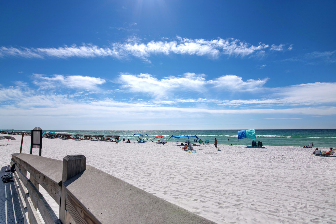 Private Beach Access in Seacrest Condominiums Fort Walton Beach